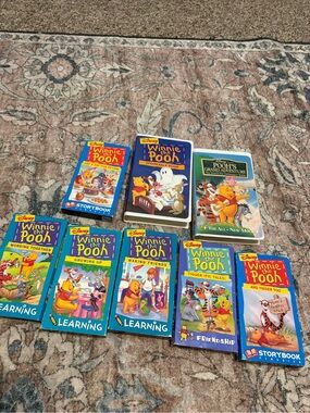 Disney Winnie the Pooh, Grand Adventure Spookable Pooh Disney VHS Tape Bundle